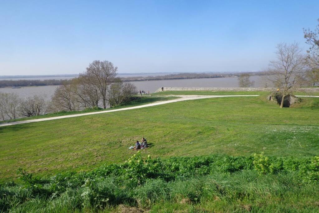 Grange La Bigarderie Villa Blaye Exteriör bild